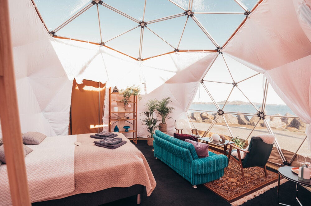 raw ocean lodge